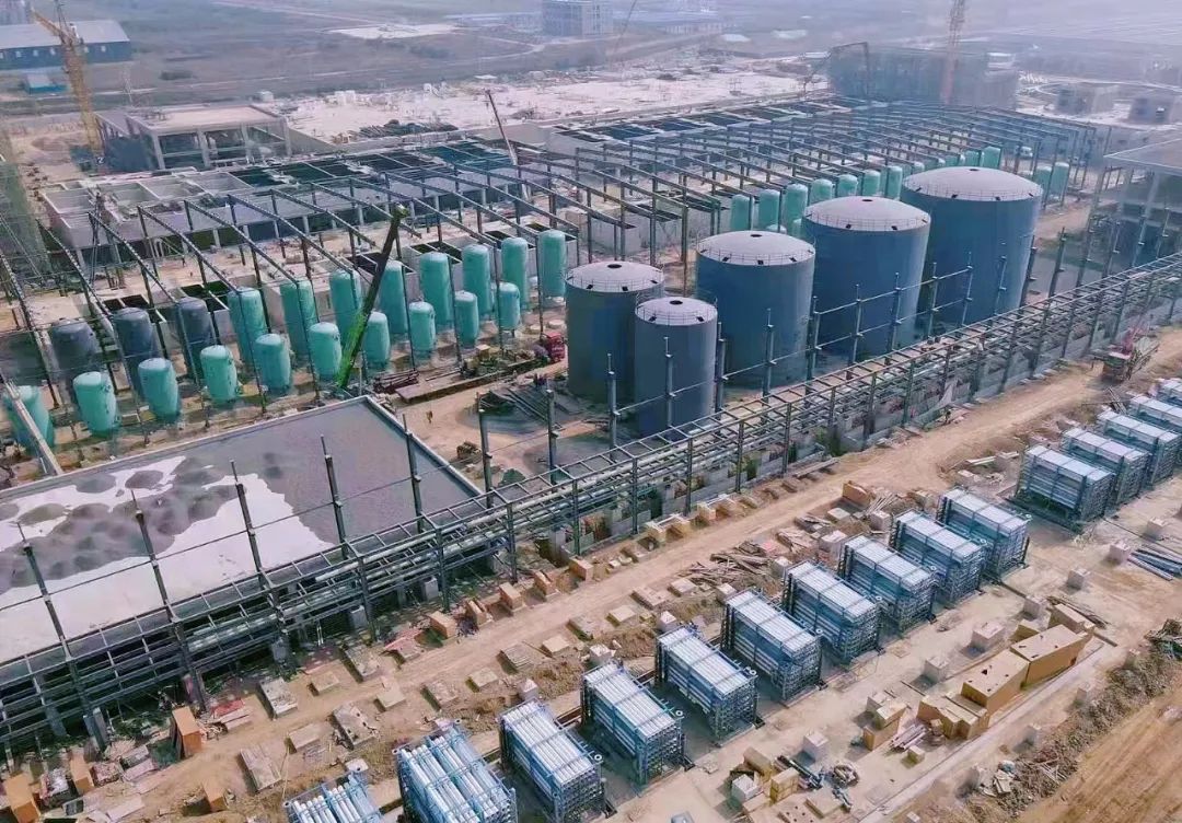 设备进。。。。。∽鹆瓃6mg官网高盐水零排放分盐技术助力国内最大工业园区污水处置项目实现废水资源化