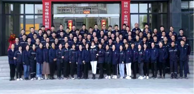 倍庆幸 | 乌海尊龙凯z6mg官网被定名为“乌达区 AAA 级和谐劳动关系企业”！